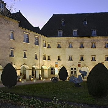 MUSEE DES URSULINES - MACON