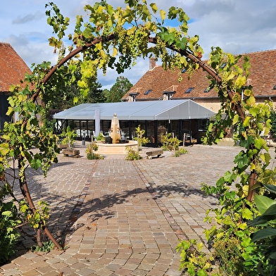 LES MAISONS BLANCHES