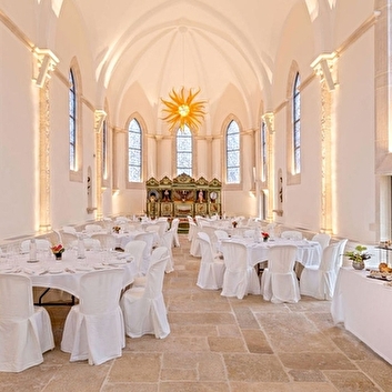 HOTEL LES SEPT FONTAINES - TOURNUS